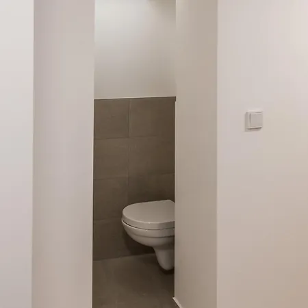 Direkt Am Koenigsplatz - Barrierefrei Fuer 6 Personen Mit Kickertisch Und Beamer Lejlighed *