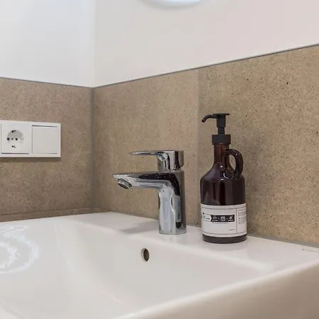 Direkt Am Koenigsplatz - Barrierefrei Fuer 6 Personen Mit Kickertisch Und Beamer Daire