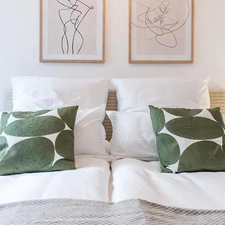 Direkt Am Koenigsplatz - Barrierefrei Fuer 6 Personen Mit Kickertisch Und Beamer Daire *