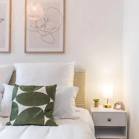 Direkt Am Koenigsplatz - Barrierefrei Fuer 6 Personen Mit Kickertisch Und Beamer