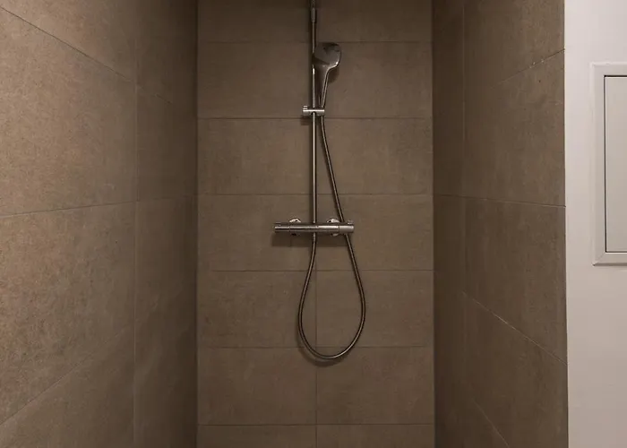 Direkt Am Koenigsplatz - Barrierefrei Fuer 6 Personen Mit Kickertisch Und Beamer * Augsburg