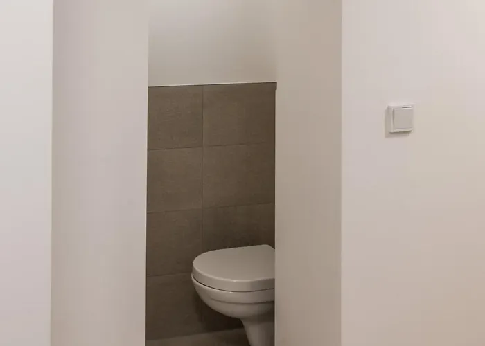 Direkt Am Koenigsplatz - Barrierefrei Fuer 6 Personen Mit Kickertisch Und Beamer Apartment *