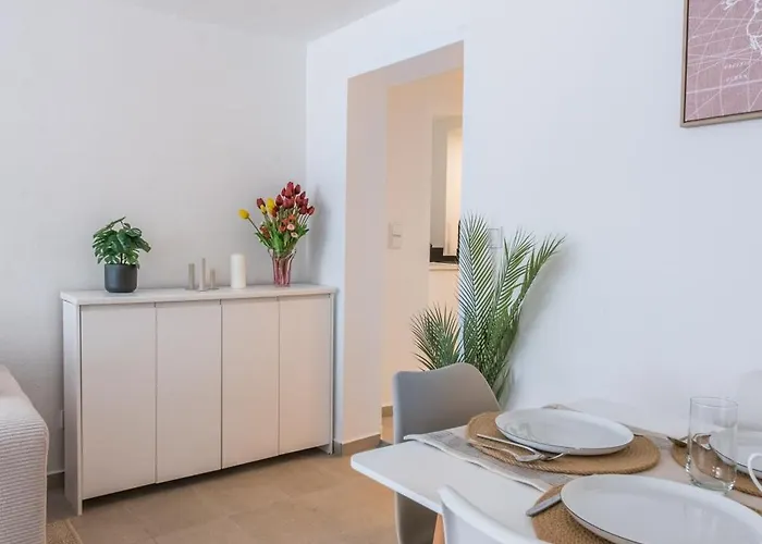 Direkt Am Koenigsplatz - Barrierefrei Fuer 6 Personen Mit Kickertisch Und Beamer