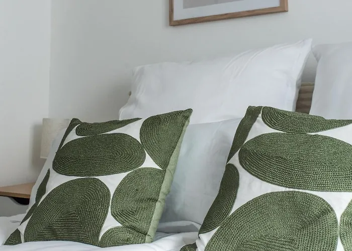 Apartment Direkt Am Koenigsplatz - Barrierefrei Fuer 6 Personen Mit Kickertisch Und Beamer *