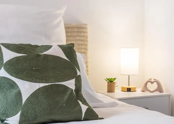 Direkt Am Koenigsplatz - Barrierefrei Fuer 6 Personen Mit Kickertisch Und Beamer *