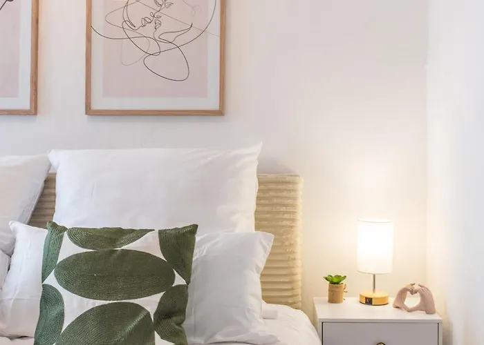 Direkt Am Koenigsplatz - Barrierefrei Fuer 6 Personen Mit Kickertisch Und Beamer